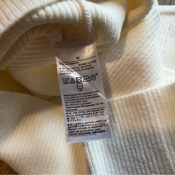 NWT Banana Republic Sweater Strapless Top - Picture 4 of 5